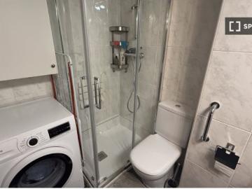 Apartamento de 3 habitaciones en alquiler en Castaños, Bilbao, perfecto para profesionales