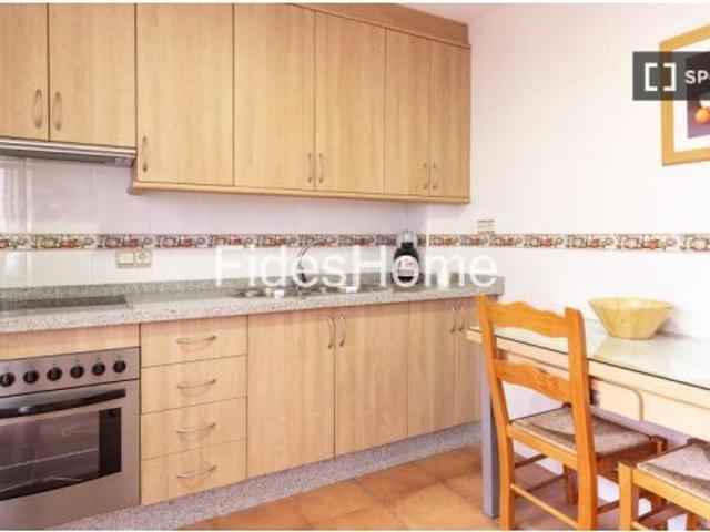 Apartamento de 3 habitaciones en alquiler en Dúrcal, gastos incluidos