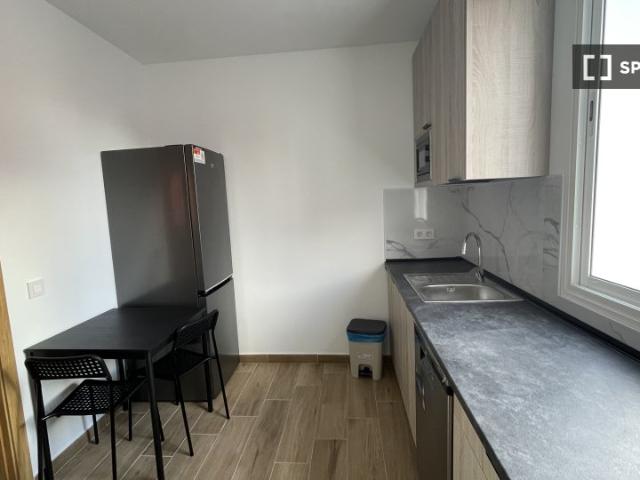 Apartamento de 3 habitaciones en alquiler en Escaleritas