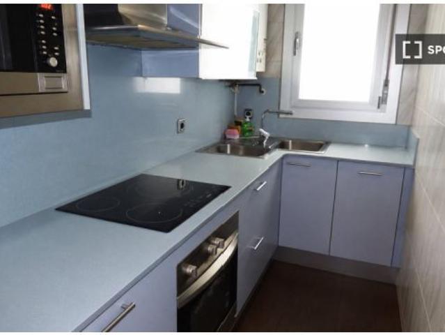Apartamento de 3 habitaciones en alquiler en La Font d' en Fargues, gastos incluidos