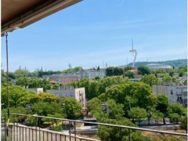 Apartamento de 3 habitaciones en alquiler en La Marina de Port