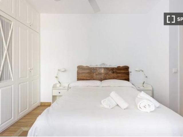 Apartamento de 3 habitaciones en alquiler en Las Acacias, gastos incluidos