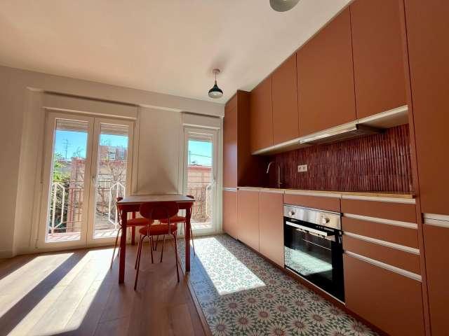 Apartamento de 3 habitaciones en alquiler en Opañel, Madrid