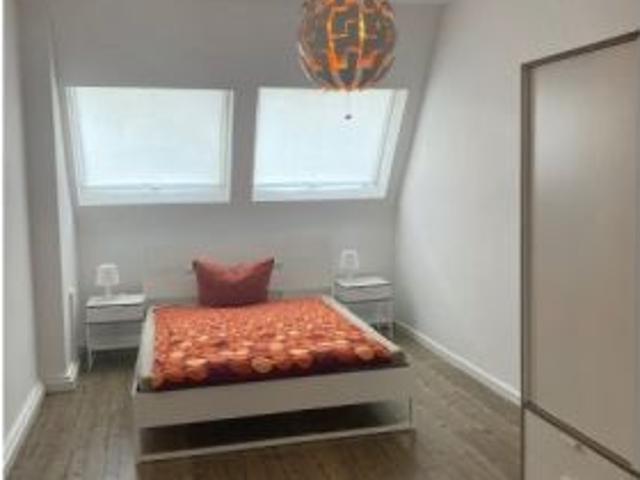 Apartamento de 3 habitaciones en alquiler en Rheingauviertel, gastos incluidos