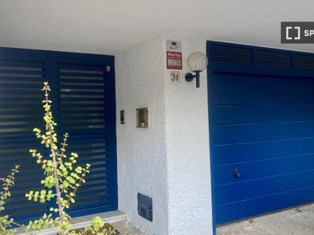 Apartamento de 3 habitaciones en alquiler en Roquetas de Mar