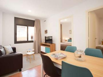 Apartamento de 3 habitaciones en alquiler en Santa Eulália, Barcelona