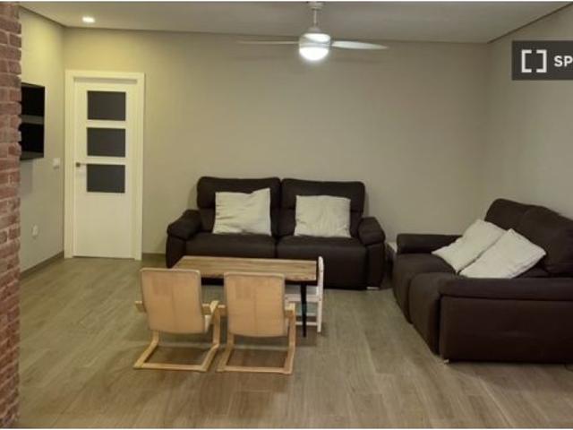 Apartamento de 3 habitaciones en alquiler en Santa Pola, gastos incluidos, no se admiten mascotas, s