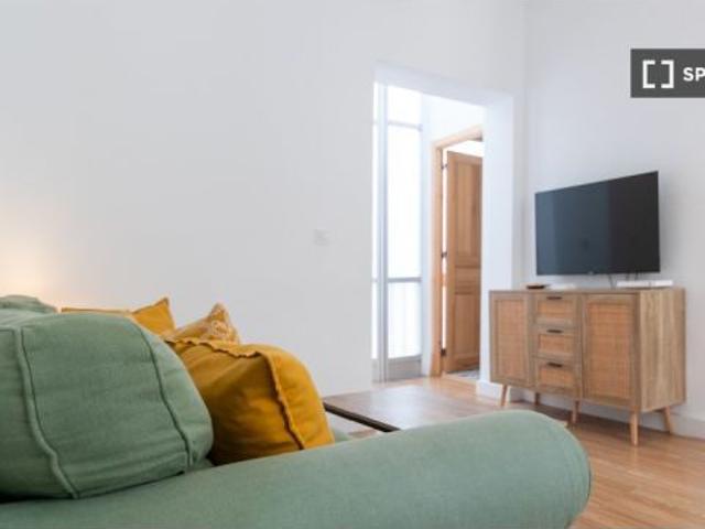 Apartamento de 3 habitaciones en alquiler en San Antonio, Cádiz