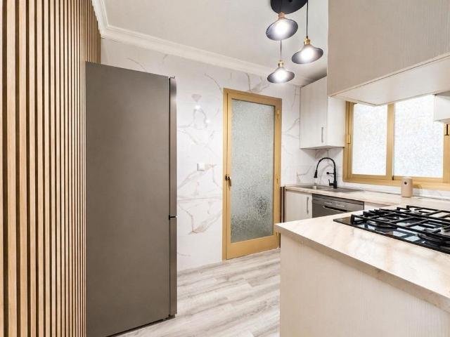 Apartamento de 3 habitaciones en Nueva Andalucía