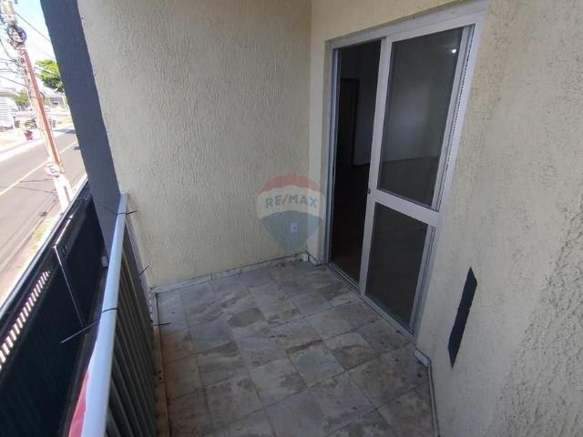 Apartamento de 3 quartos, 2 banheiros, 1 vaga de garagem com aproximadamente 120m² para locação no bairro Jabour