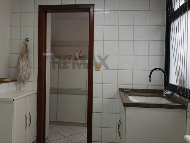 Apartamento de 3 quartos com suíte, sol da manhã para alugar em Santa Lúcia, Vitória