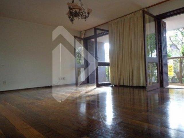 Apartamento de 3 quartos com 2 vagas à venda no Bairro Petrópolis em Porto Alegre