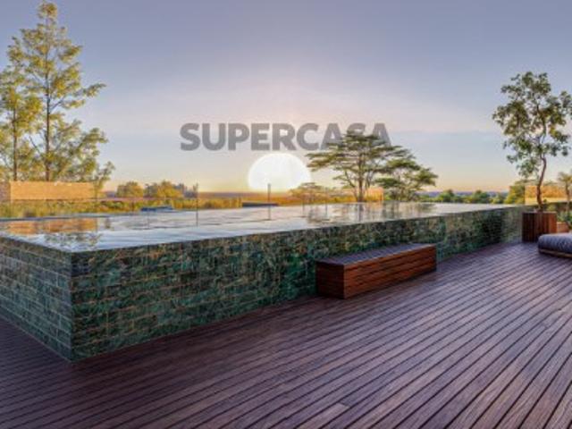 Apartamento de 3 quartos a poucos passos da icónica Praia dos Super Tubos!