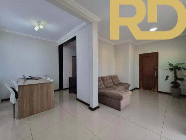 Apartamento de 3 quartos e varanda à venda no Esplanada