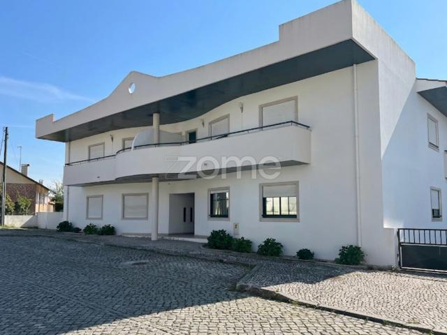 Apartamento de 3 quartos em Marinha Grande