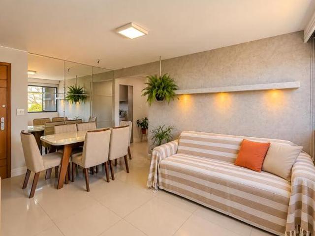 Apartamento de 3 quartos no Cruzeiro novo, Reformado e Vaga de garagem
