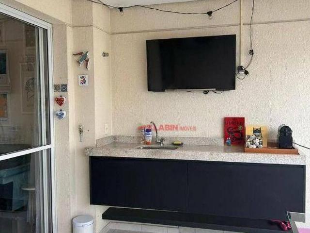 Apartamento de 3 Quartos sendo 2 Suítes e 2 Vagas de Garagem com 108m² de Área Ú