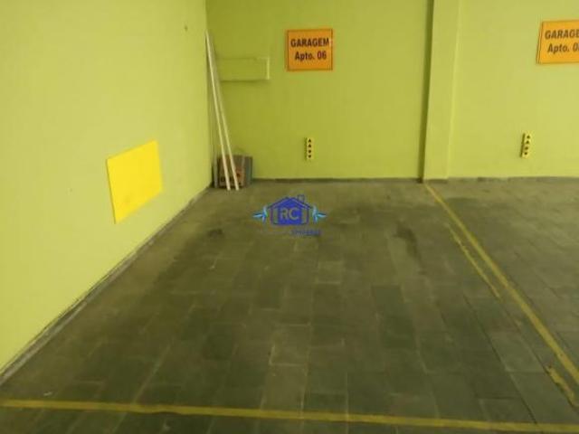 APARTAMENTO DE 3 QUARTOS, SENDO UMA SUÍTE. SALA, QUARTO DE EMPREGADA EM ÁREA EXTERNA