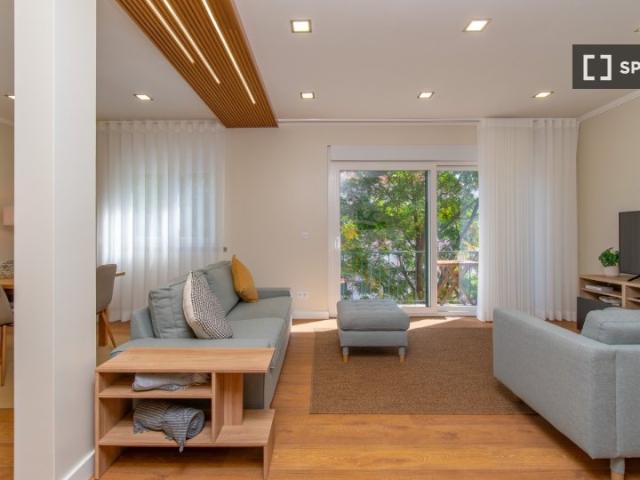Apartamento de 3 quartos para alugar em Lisboa