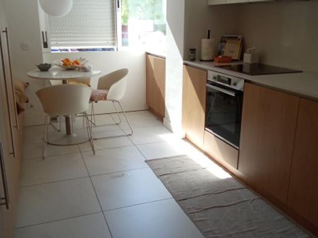 Apartamento de 3 quartos para alugar em Lisboa
