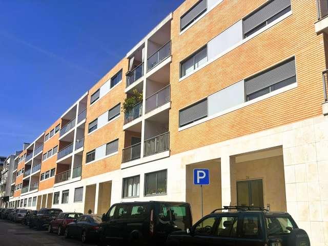 Apartamento de 3 quartos para alugar em Lisboa