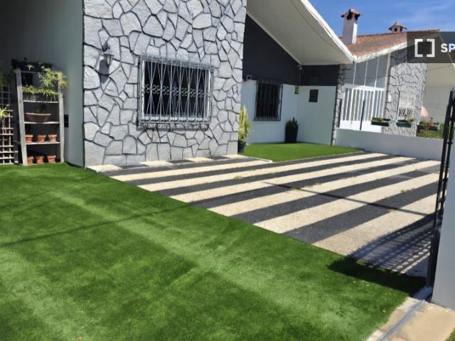 Apartamento de 3 quartos para alugar em Seixal, Lisboa