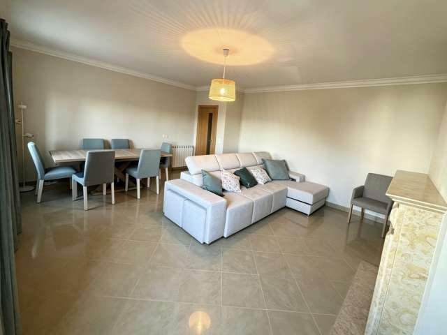 Apartamento de 3 quartos para alugar na Amadora, Lisboa