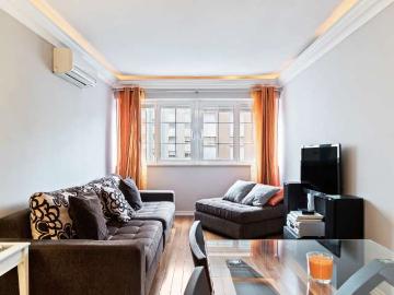 Apartamento de 3 quartos para alugar na Amadora, Lisboa