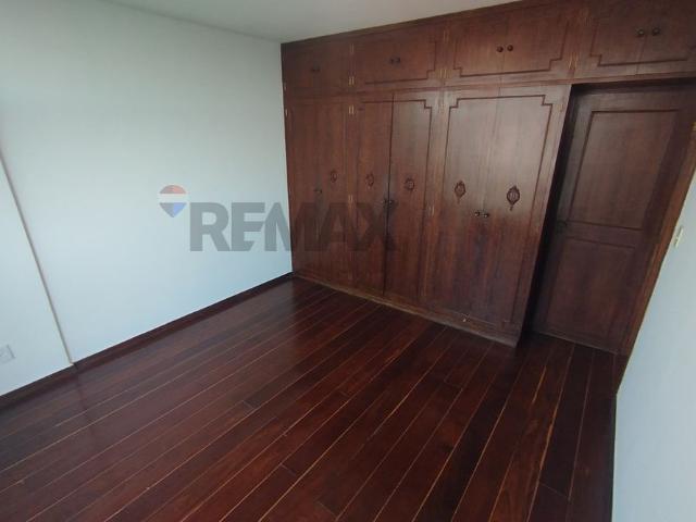 Apartamento de 3 Quartos para Locação com Vista Mar Definitiva na Ponta Formosa | Praia do Canto | 130 m² | 1 Vaga