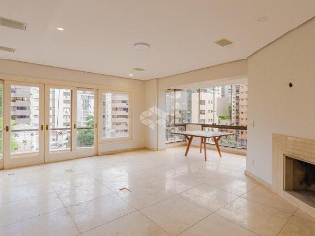Apartamento de 3 suítes no bairro Mont Serrat