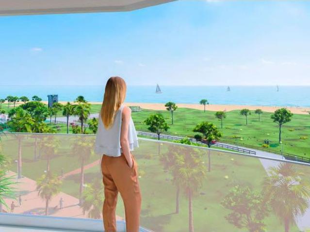 APARTAMENTO DE TRES DORMITORIOS EN PRIMERA LINEA DE PLAYA TORRE LA SAL CABANES