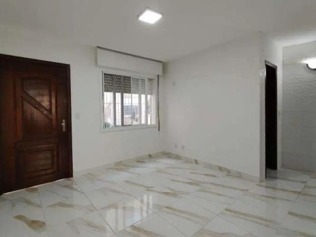 Apartamento de um dormitorio para locação no bairro Humaitá