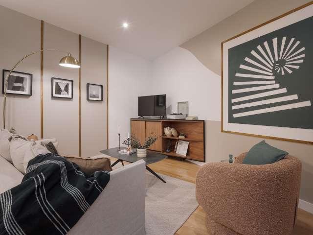 Apartamento de un dormitorio en alquiler en Almagro, Madrid