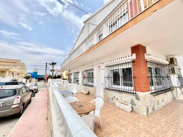Apartamento de alquiler en Zona los Frutales, Torrevieja