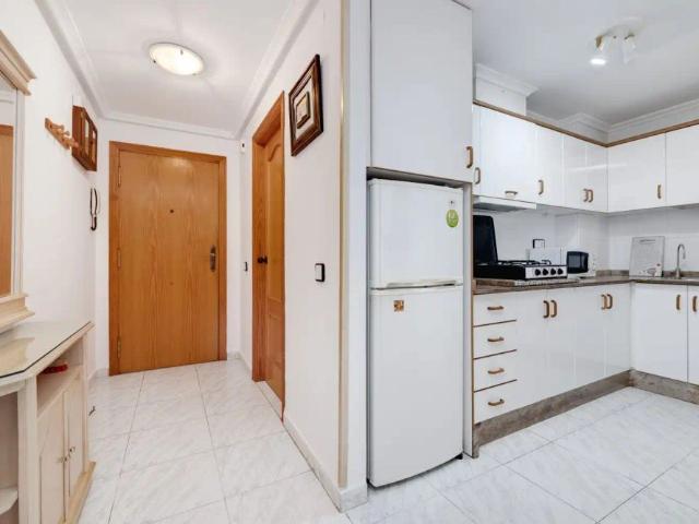 Apartamento de alquiler en Zona Playa de los Locos, Torrevieja