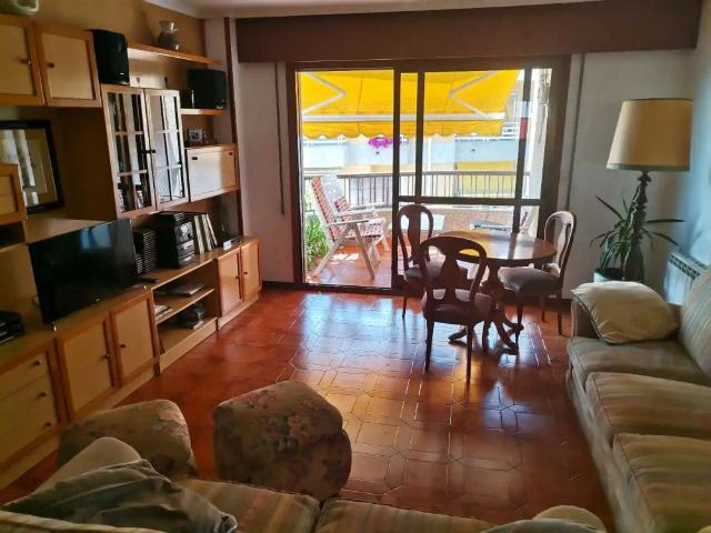 Apartamento de alquiler en Avenida Luis Rocafort, 14, Sanxenxo pueblo, Sanxenxo