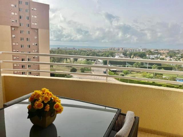 Apartamento de alquiler en Campoamor, Orihuela