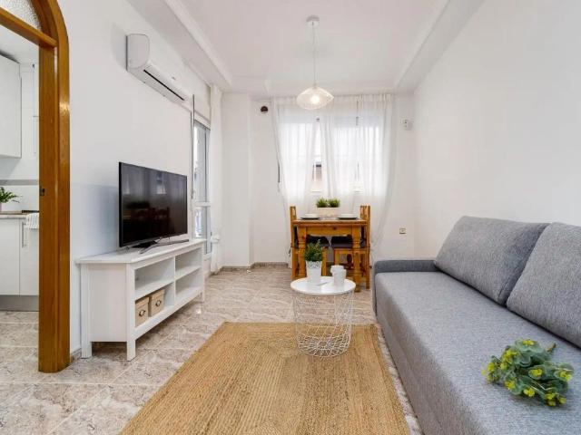 Apartamento de alquiler en Calle Loma la, Avenida Habaneras Curva de Palangre, Torrevieja