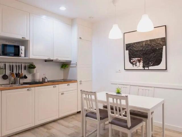 Apartamento de alquiler en Calle Ricafort, Casco Antiguo, Huesca Capital