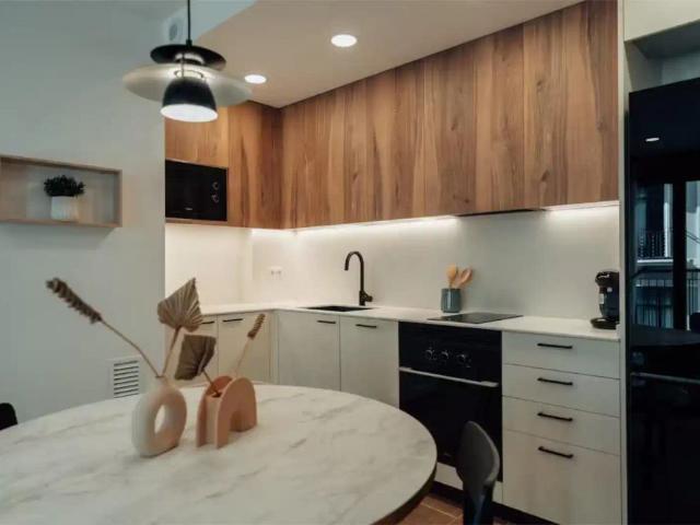 Apartamento de alquiler en Carrer D'en Xuclà, 9, El Raval, Barcelona Capital