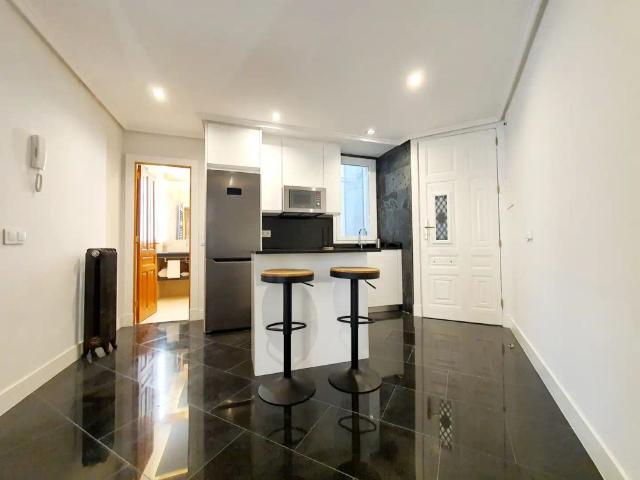 Apartamento de alquiler en Palacio, Madrid Capital