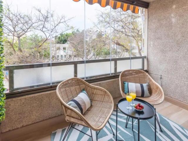 Apartamento de alquiler en Parque Ayala Jardín de la Abadía Huelín, Málaga Capital