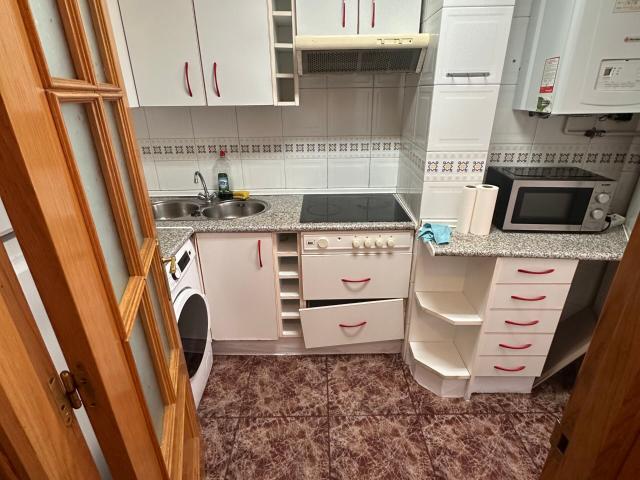APARTAMENTO DE ALQUILER EN PLAZA ESPAÑA A 703