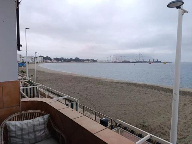 Apartamento de alquiler en Puente Mayorga Campamento, San Roque
