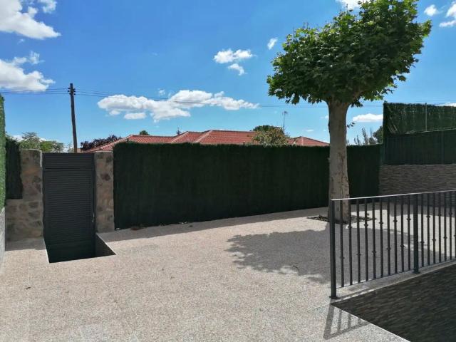 Apartamento de alquiler en Raya del Palancar Guadamonte, Villanueva de la Cañada
