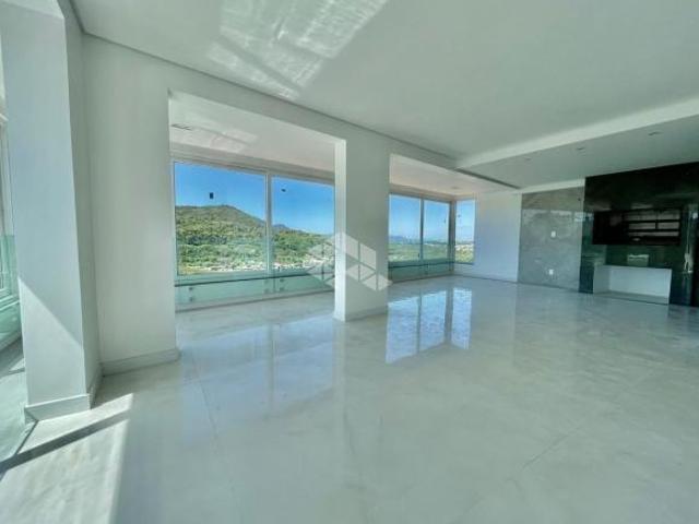 Apartamento de alto padrão à venda no bairro Km Três em Santa Maria