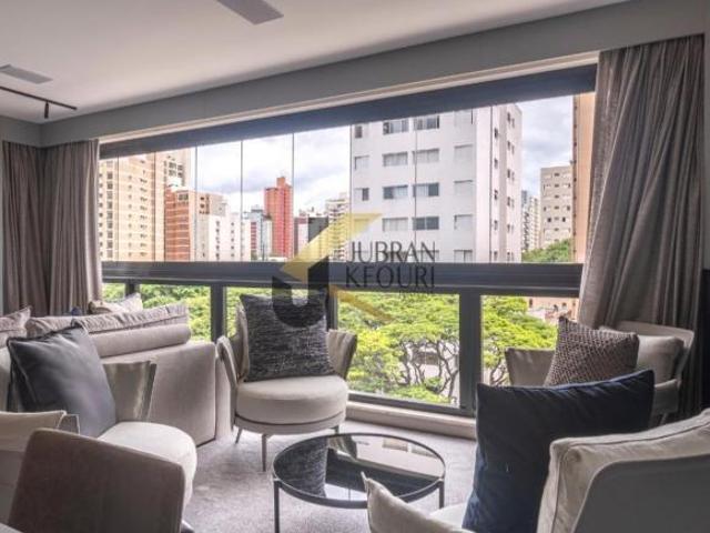 Apartamento de alto padrão à venda no Cambuí, 2 quartos 2 suítes, lazer completo e 3 vagas de gara