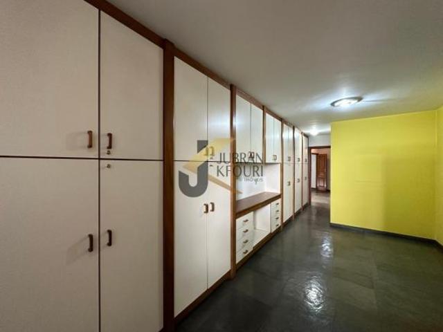 Apartamento de alto padrão à venda no Cambuí, com 4 quartos 4 suítes, a máster com closet, 4 garag