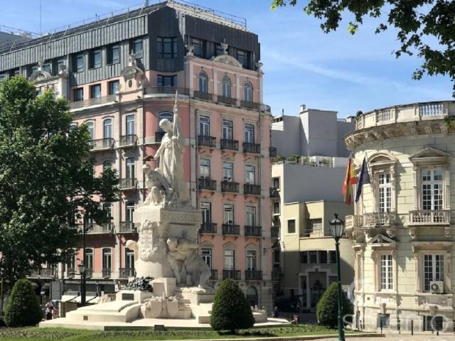 à venda Luxuoso apartamento, Marques de Pombal Coracao de Jesus, Lisboa