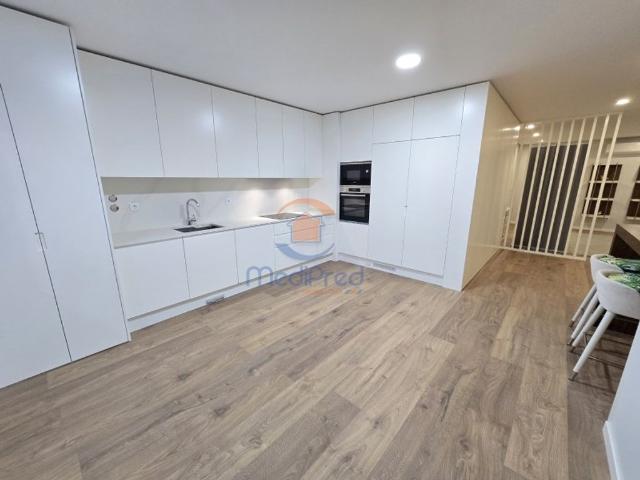 Apartamento de alto padrão de 206 m2, Bom Sucesso Alverca do Ribatejo, Vila Franca de Xira, Lisboa